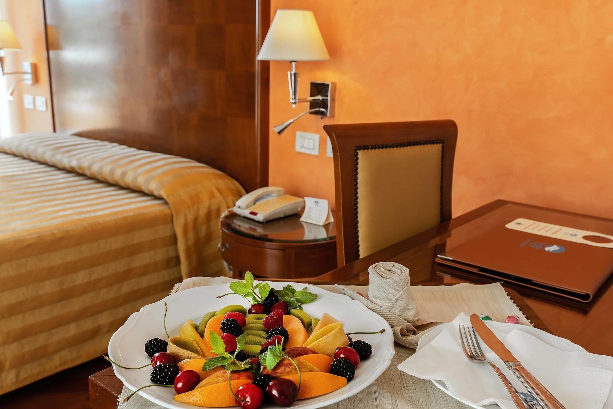 Versilia Palace Hotel Marina di Pietrasanta Zewnętrze zdjęcie